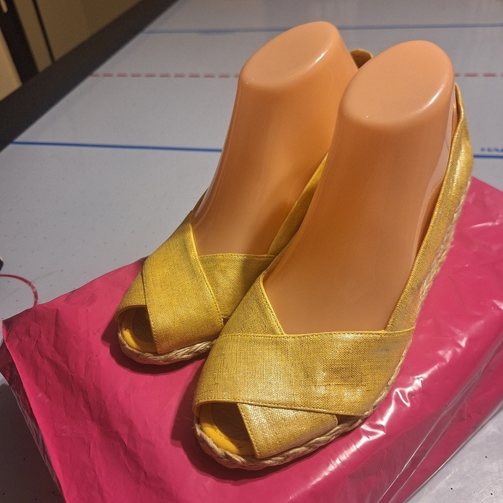 Ralph Lauren Yellow Espadrille Wedge Sandals. Size 8 B